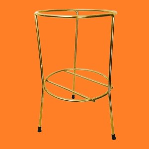 Suporte de solo tripé para extintor 4 e 6KG  REF - 344