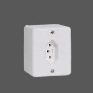 Sistema ILUMI conjunto de 1 tomada 10A DE sobrepor  REF - 1554