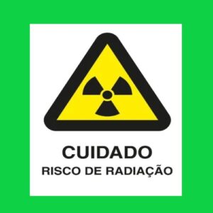 Placa de sinalização A6 Risco de radiação REF - 1666